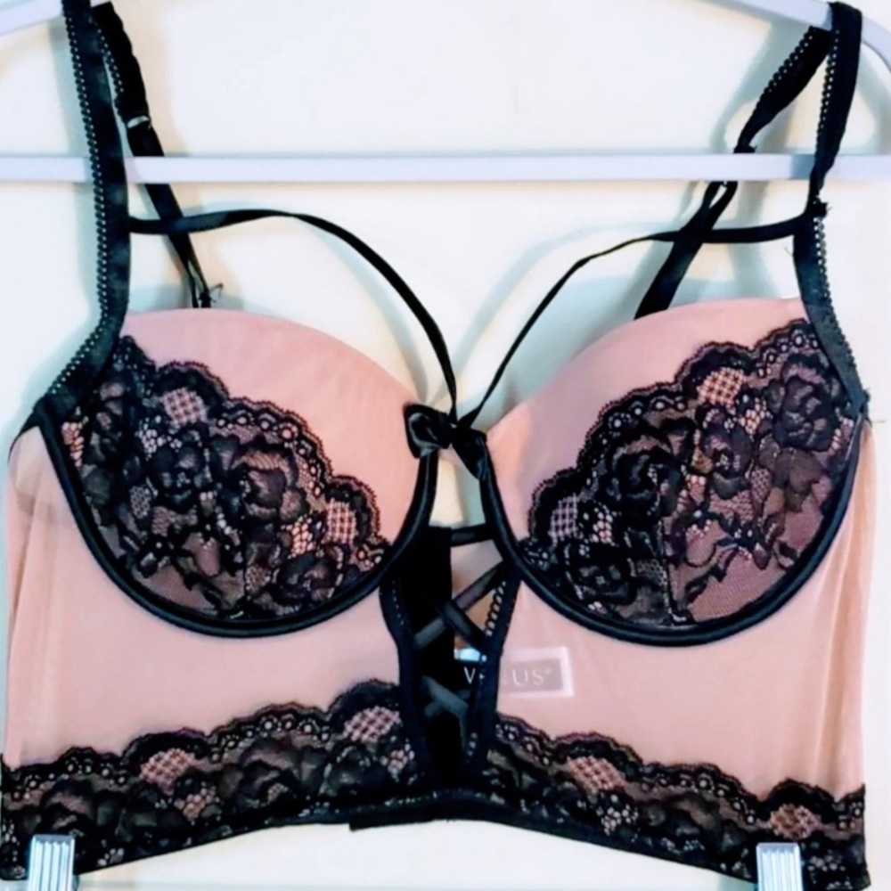 Venus corset bra 🖤 36D